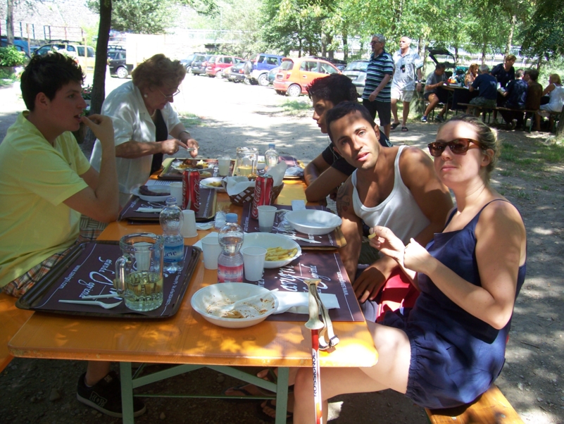  Image name: Parco050.jpg 
 width: 801 pixel 
 height: 602 pixel 
 Size: 453637 bytes 
 Click to enlarge 